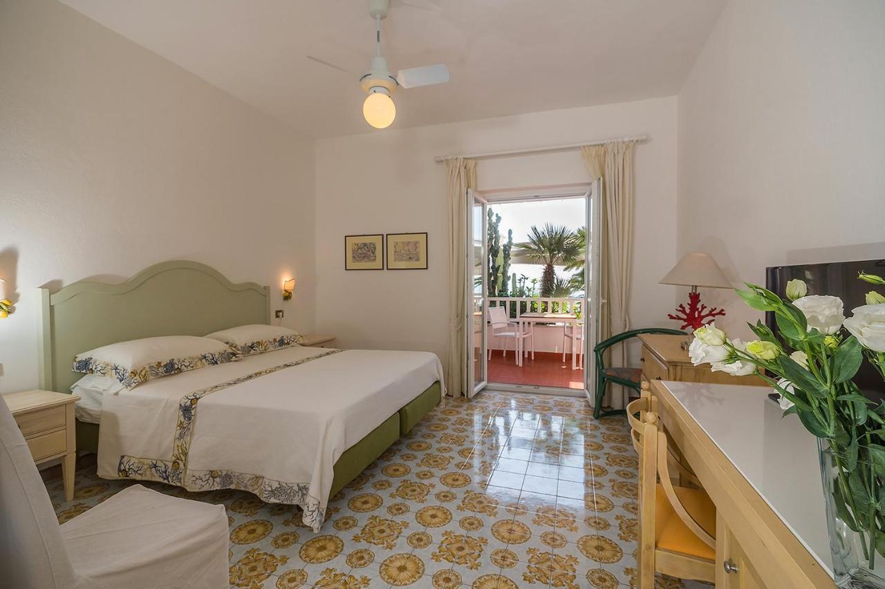 Hotel Villa Maria Sant'Angelo  Kültér fotó