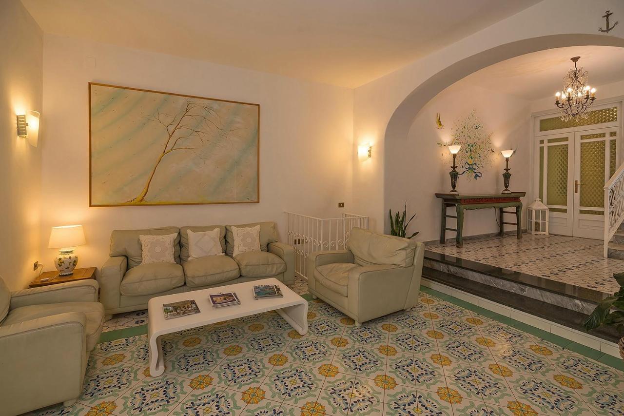 Hotel Villa Maria Sant'Angelo  Kültér fotó